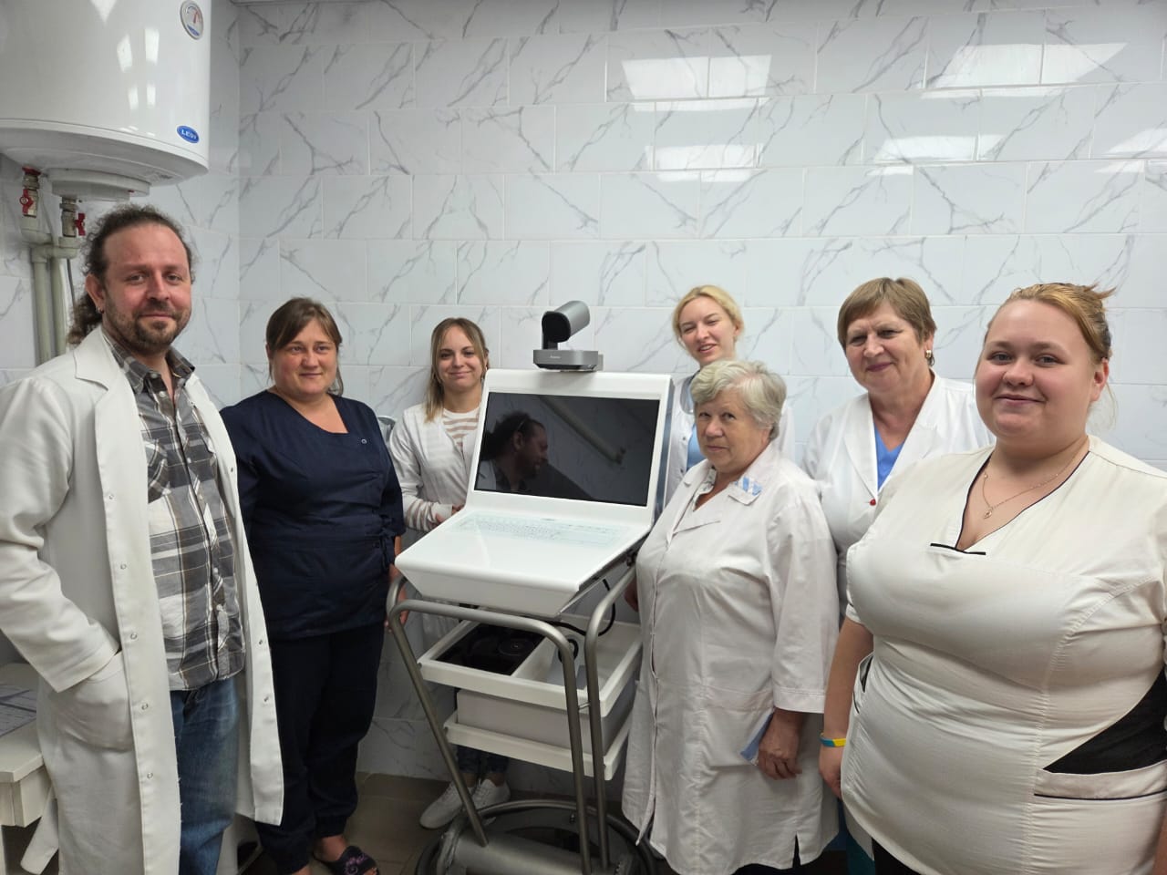 На Чернігівщині та Рівненщині стартували безоплатні телемедичні консультації: які медичні заклади вже долучилися